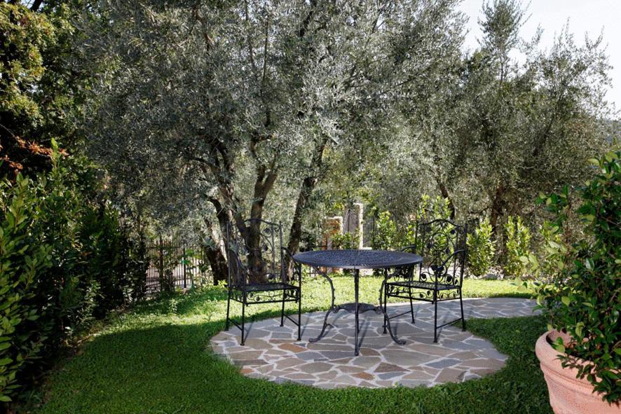 Relais Colline San Biagio Hotel Bacchereto Exterior photo